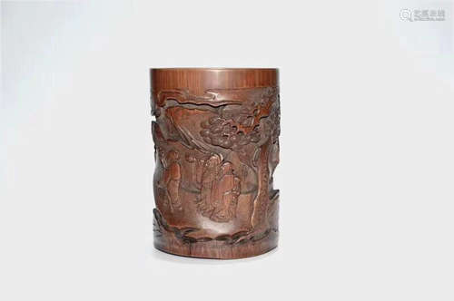 A BAMBOO CARVED FIGURE STORY PATTERN PEN HOLDER