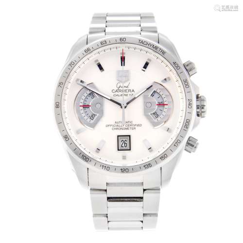 TAG HEUER - a gentleman's Grand Carrera Calibre 17 chronograph bracelet watch.