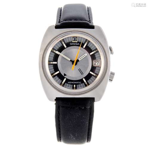 OMEGA - a gentleman's Seamaster Memomatic wrist watch.