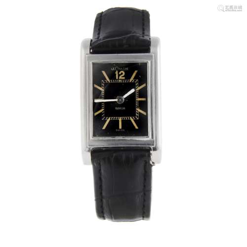JAEGER-LECOULTRE - a gentleman's DuoPlan wrist watch.