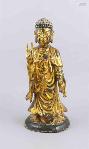 Buddha, China?, 19./20. Jh., Holz goldstaffiert. Auf