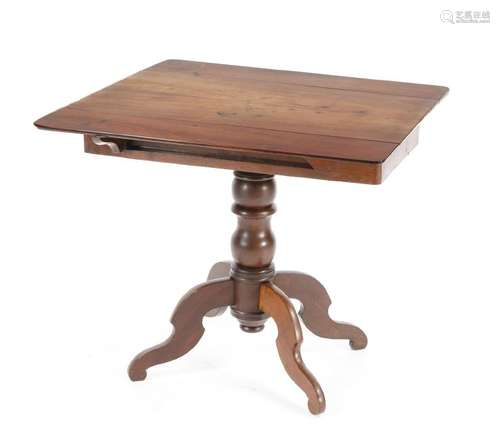 Biedermeier-Klapptisch, 19. Jh., Mahagoni massiv,