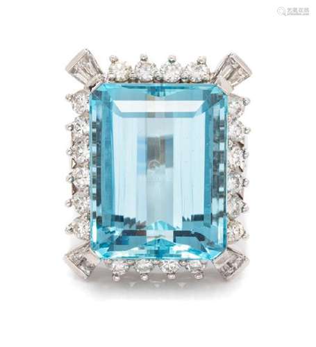 An 18 Karat White Gold, Aquamarine and Diamond Ring,