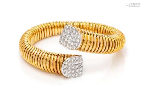 An 18 Karat Bicolor Gold and Diamond Tubogas Cuff