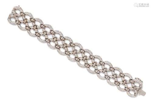 An 18 Karat White Gold and Diamond Bracelet, Italian,