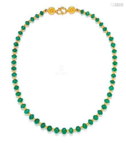 A Yellow Gold and Emerald Bead Necklace,