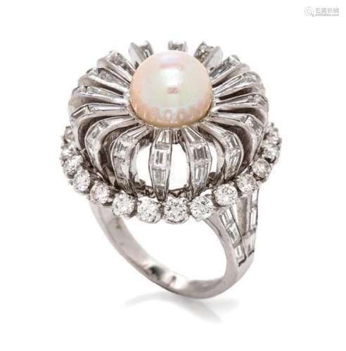 A Platinum, Cultured Pearl and Diamond Ring, 10.00