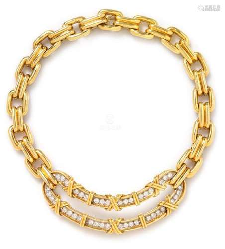 An 18 Karat Bicolor Gold and Diamond Necklace,