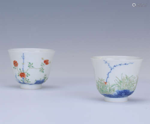 PAIR OF CHINESE PORCELAIN FAMILLE ROSE FLOWER CUPS