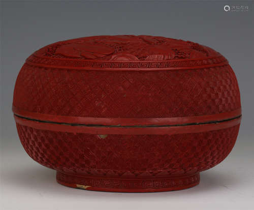 CHINESE CINNABAR FIGURES IN MOUNTAIN LIDDED ROUND BOX