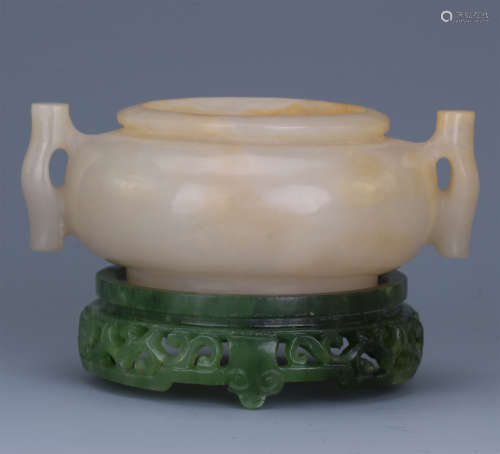 CHINESE WHITE AND SPINACH JADE HANDLED ROUND CENSER ON BASE