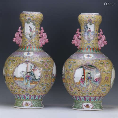 PAIR OF CHINESE PORCELAIN FAMILLE ROSE BEAUTY VASES