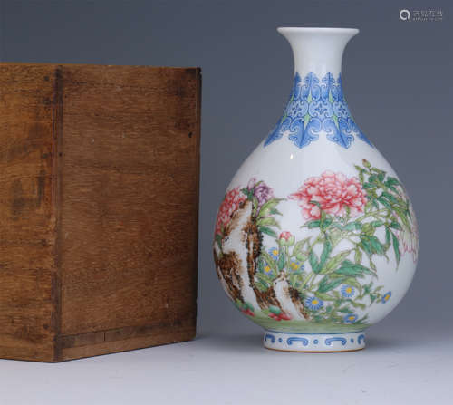 CHINESE PORCELAIN ENAMEL BIRD AND FLOWER YUHUCHUN VASE