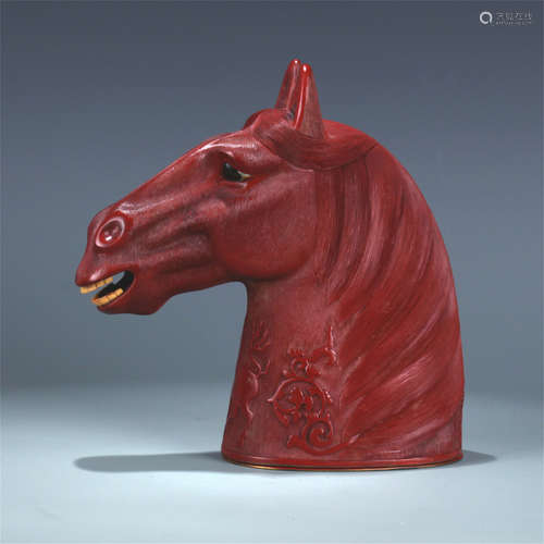 CHINESE CINNABAR HORSE HEAD LIDDED BOX