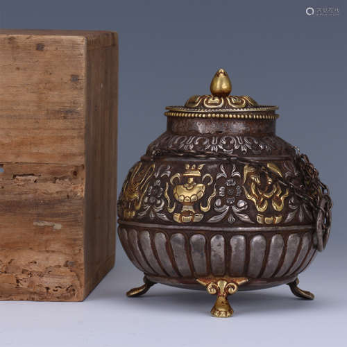 CHINESE GOLD SILVER LIDDED JAR