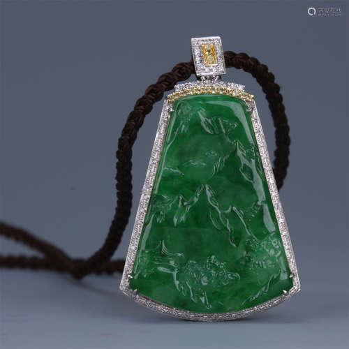 CHINESE NATURAL JADEITE PENDANT