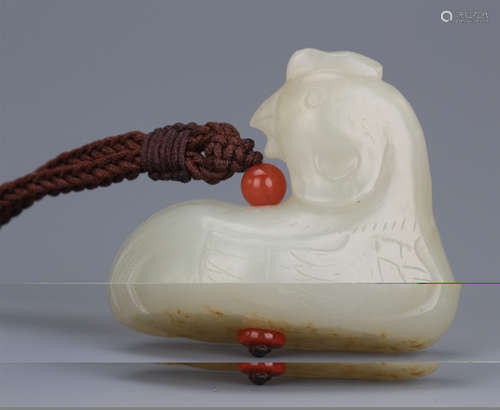 CHINESE WHITE JADE CHICKEN PENDANT