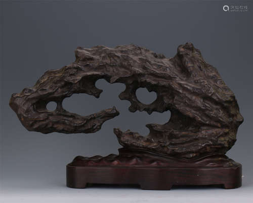 CHINESE GARDEN ROCK ON ROSEWOOD BASE