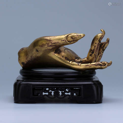 CHINESE GILT BRONZE BUDDHA HAND