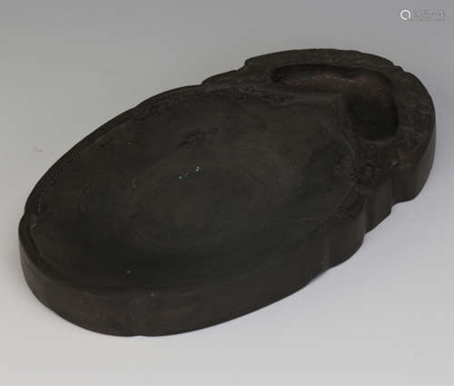 CHINESE DUAN STONE OVAL INKSTONE