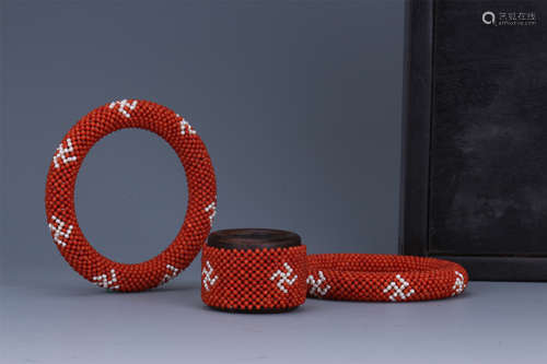 PAIR OF CHINESE CORAL BEAD BANGLES AND ARCHER' RING