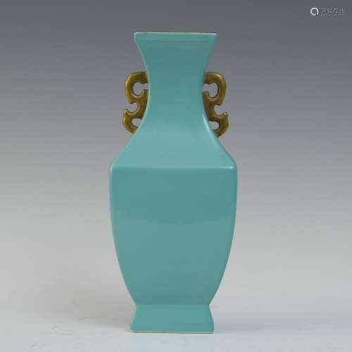 A Chinese Celadon Glazed Square Porcelain Vase