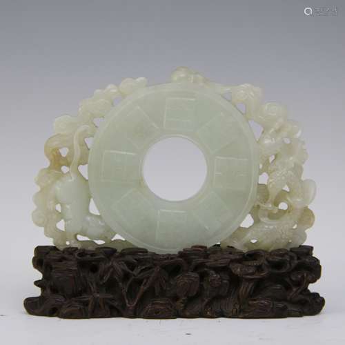 A Chinese Carved Jade Pendant