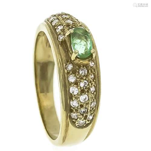 Smaragd-Brillant-Ring GG/WG 585/000 mit einem oval fac.