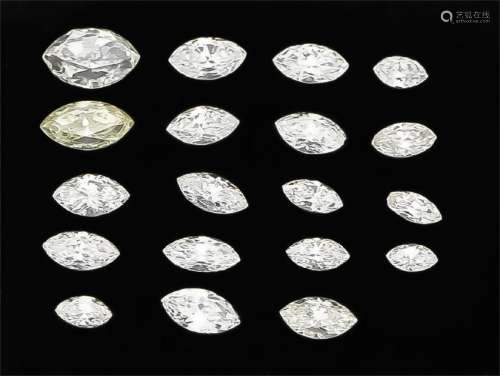 18 Diamanten im Marquiseschliff, zus. 2,87 ct