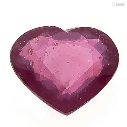 Rubin-Herz 5,27 ct, fac., in einem leicht pinkstichigen