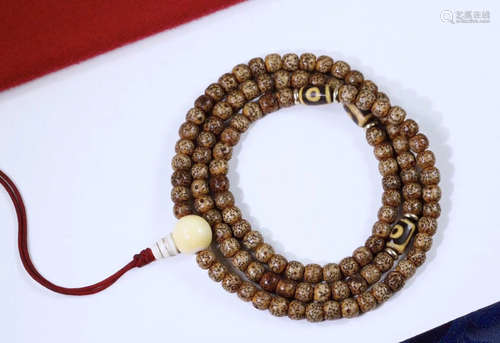 A TEBITAN BODHI BEADS BUDDHA BRACELET