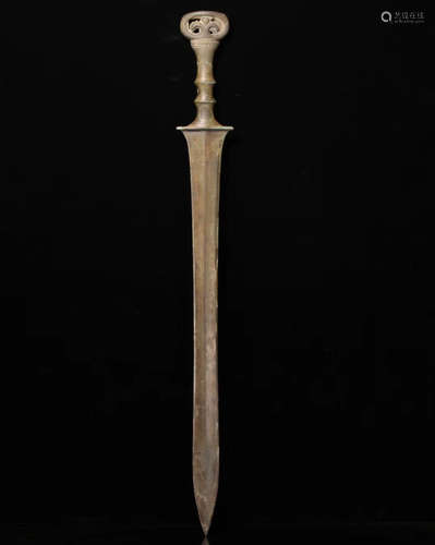 AN ANCIENT COPPER SWORD