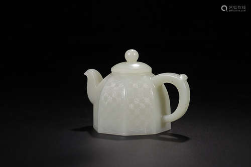 A  OCTAGONAL DESIGN HETIAN JADE TEAPOT