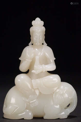 17-19TH CENTURY, A HETIAN JADE BODHISATTVA STATUE, QING DYNASTY