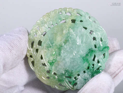 A PLUM DESIGN JADEITE PENDANT