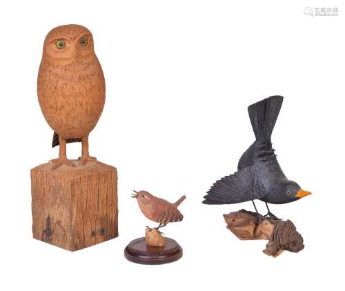 Alan Emmett (1938-2008), three modern carved wood models of birds, comprising: a wren,
