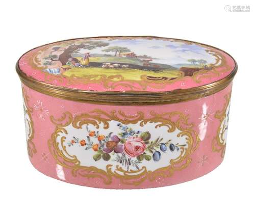 A Continental enamelled box in the 18th century Sèvres style