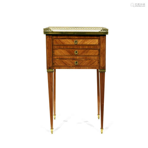 PETITE TABLE CHIFFONNIÈRE, ESTAMPILLÉE DE JEAN CAUMONT (1736-1800), ÉPOQUE LOUIS XVI