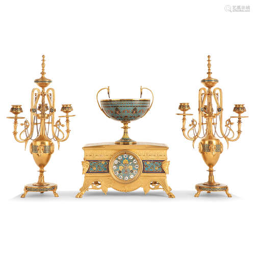 GARNITURE DE CHEMINÉE EN BRONZE ET ÉMAUX CLOISONNÉS, PAR FERDINAND BARBEDIENNE (1810-1892), FIN DU XIXeSIÈCLE