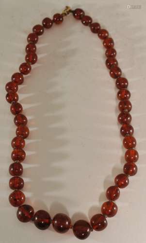 Set of amber beads. Dark honey color. SIZE