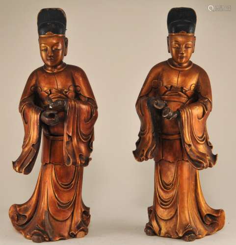 Pair of wood carvings. China. 19th century. Heavenly officials. Gold and  black lacquered surfaces. 13