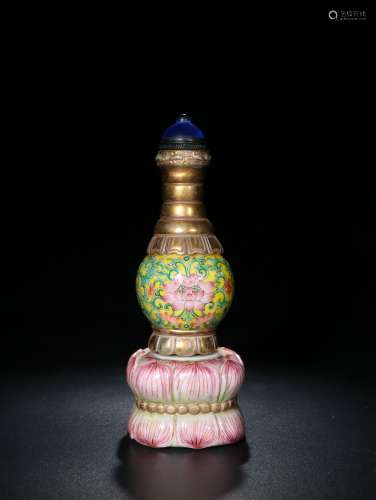 Qing Painted Glass Snuff Bottle