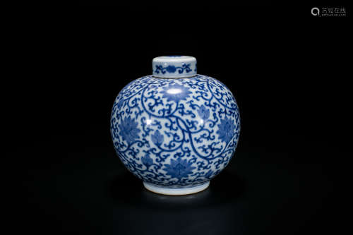 Yongzheng Blue And White 'Lotus' Jar