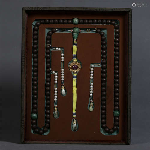 CHINESE AGALWOOD BEAD CHAOZHU COURT NECKLACE