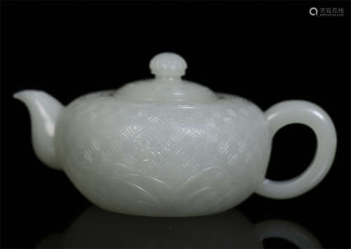 CHINESE WHITE JADE TEA POT