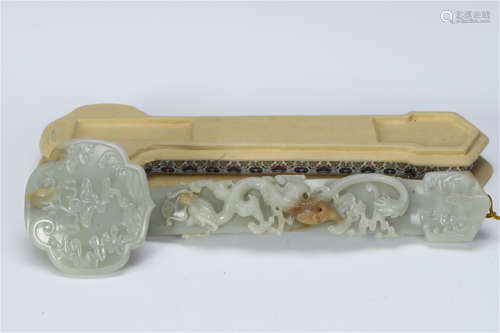 CHINESE CELADON JADE DRAGON RUYI SCEPTER