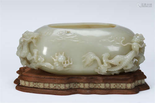 CHINESE CELADON JADE DRAGON BRUSH WASHER