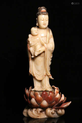 A FURONG SOAPSTONE CARVED GUANYIN FIGURE