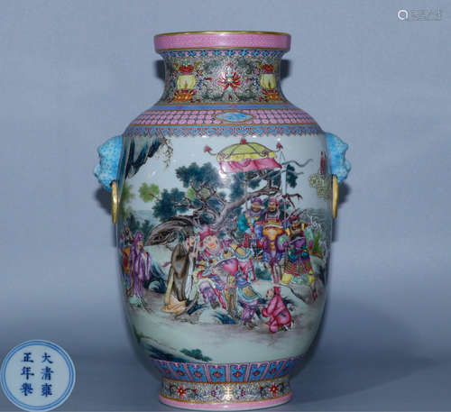 A FAMILLE-ROSE FIGURE PATTERN VASE