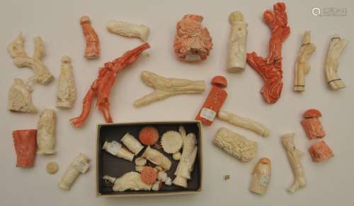 Lot of ten approximately 20 coral carvings. China. 20th century. Salmon pink and white colour. Largest 5-1/2